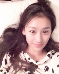 亚洲人成伊人成综合网高清